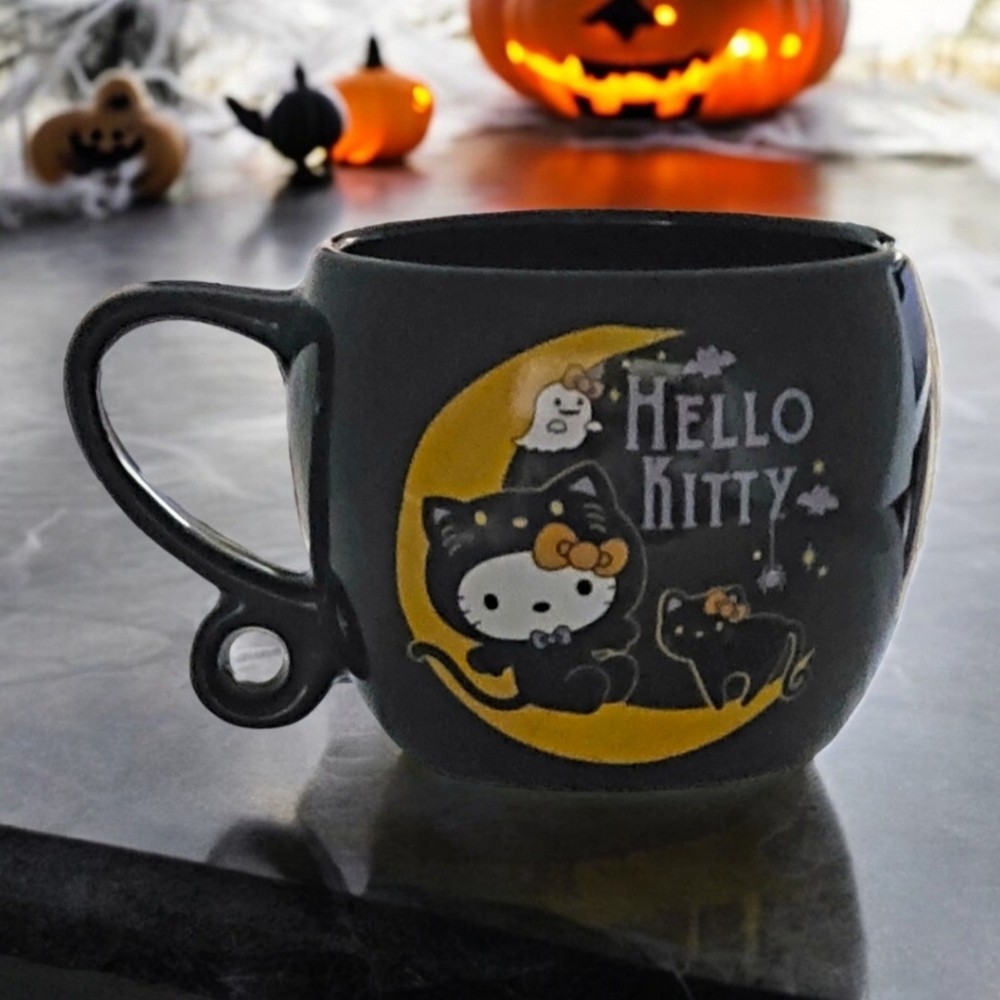 Hello Kitty, 18oz Black Ceramic Halloween Mug - NWOT